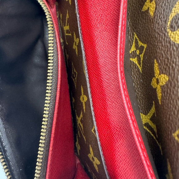 💯Authentic LOUIS VUITTON Emilie Monogram Canvas Wallet Fuchsia - Picture 4 of 5